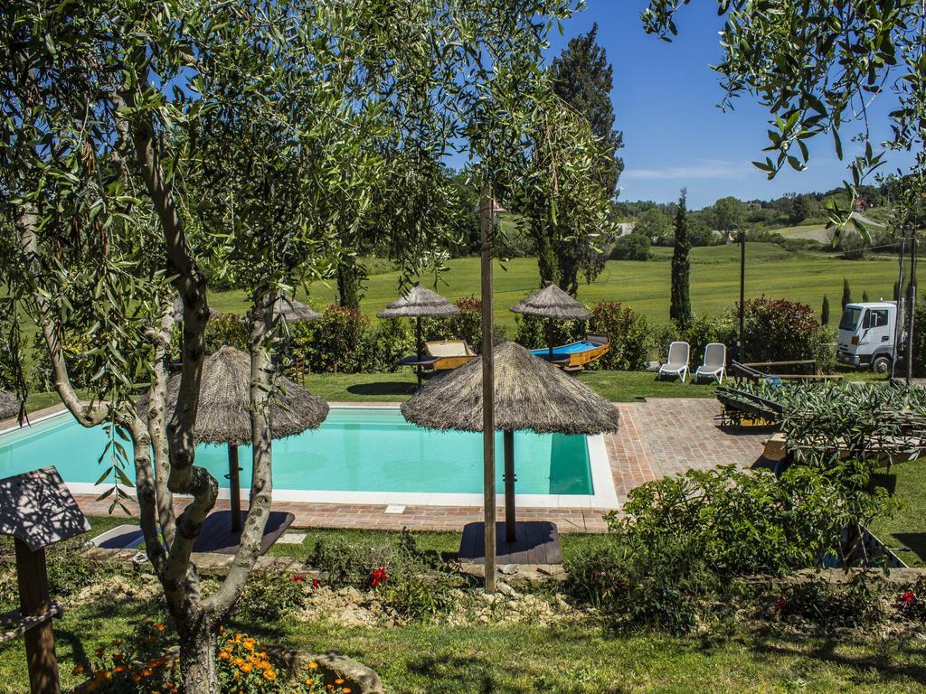 Il Nido D'Amore - Lorenzana Colombaie Bed & Breakfast Exterior photo